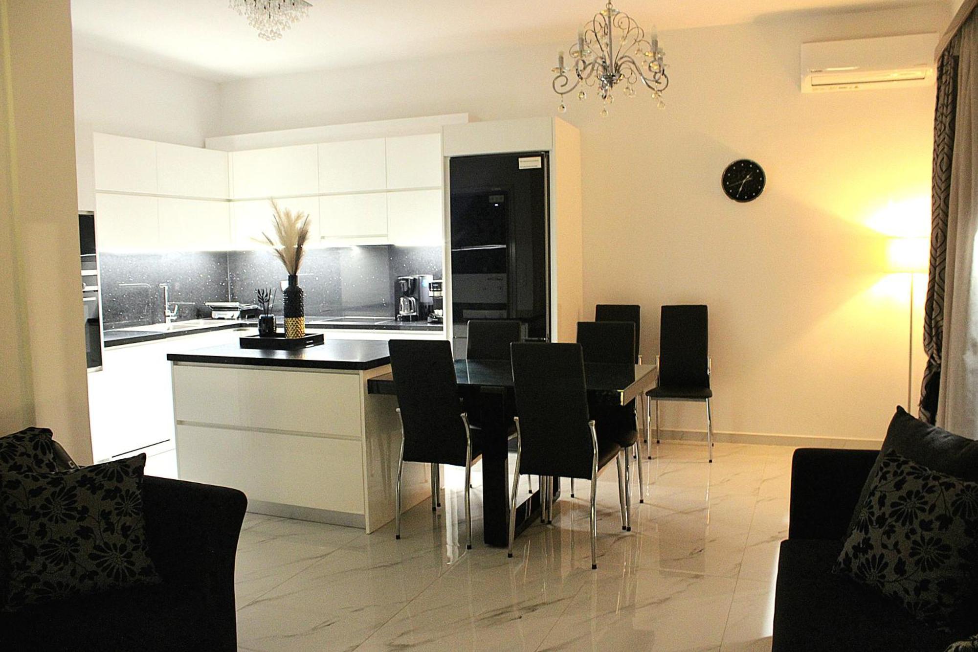 Black & White Seaside House Kalamia Corinto Esterno foto